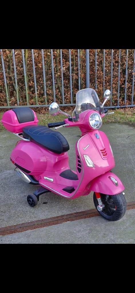 AGM elektrische scooter, Ophalen