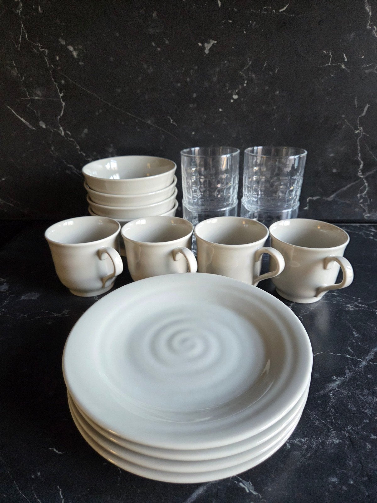 Nieuw / IKEA servies voor 4 personen, Huis en Inrichting, Ophalen, Keramiek, Nieuw, Overige stijlen
