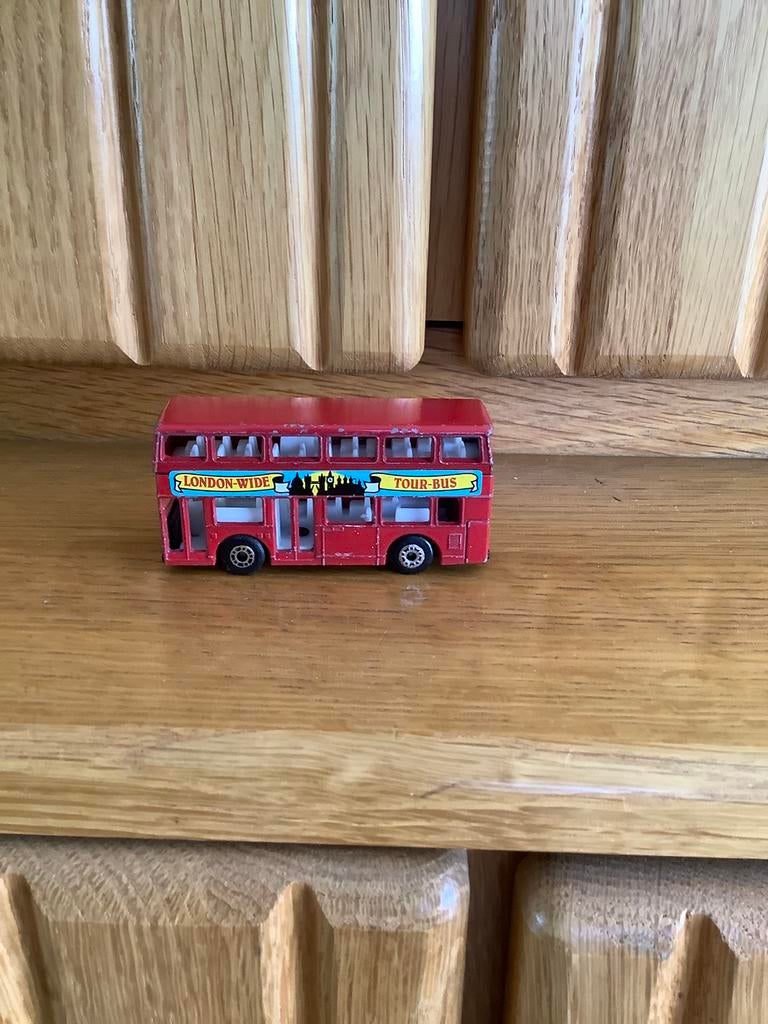London-Tour Bus van Matchbox,vintage, Hobby en Vrije tijd, Modelauto's | 1:87, Ophalen of Verzenden, Gebruikt, Bus of Vrachtwagen
