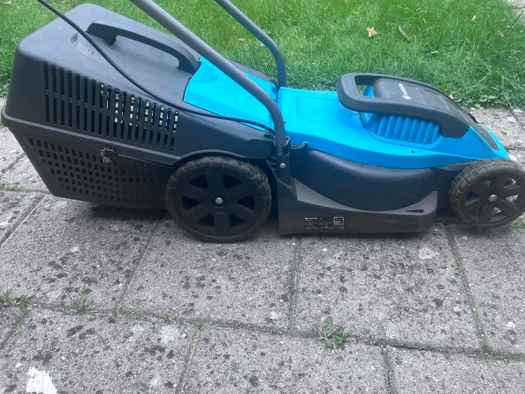 Grasmaaier bijna niet gebruikt, Ophalen of Verzenden, Zo goed als nieuw