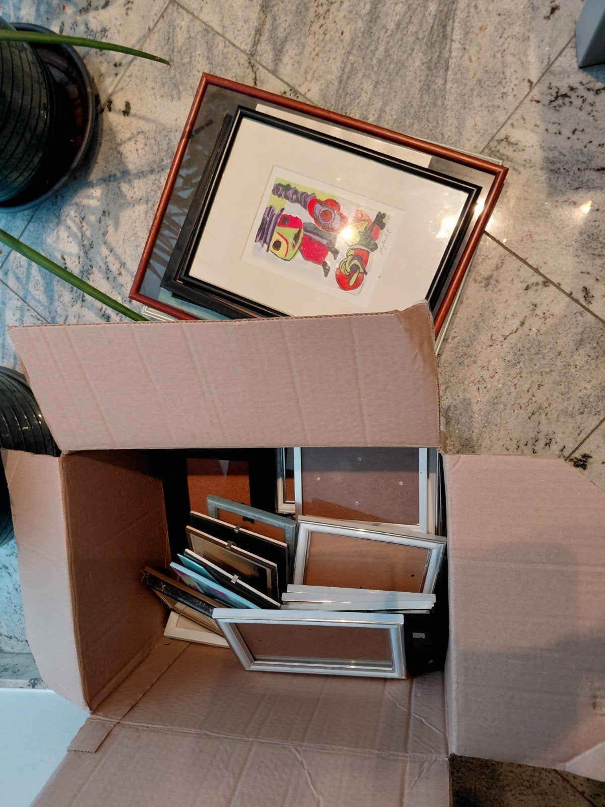 meer dan 30 fotokaders van verschillende materialen en afmet, Ophalen