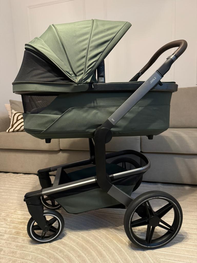 JOOLZ DAY 5 FOREST GREEN MET MAXI-COSI ZGAN!, Ophalen, Zo goed als nieuw, Maxi-Cosi