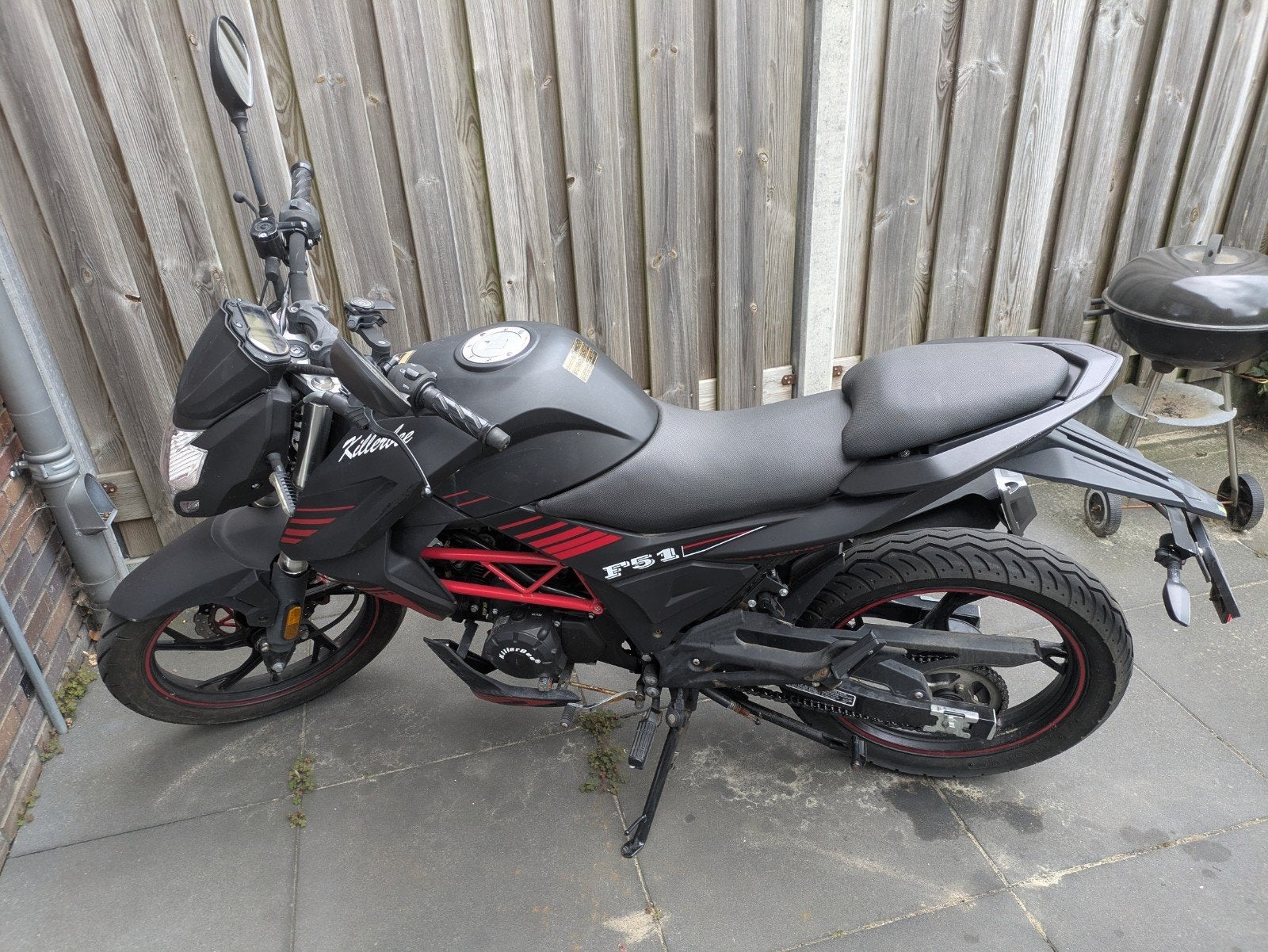 Killerbee F51 - Zwart 2024, Fietsen en Brommers, Brommers | Crossbrommers, Gebruikt, Ophalen, Overige merken, 4 versnellingen