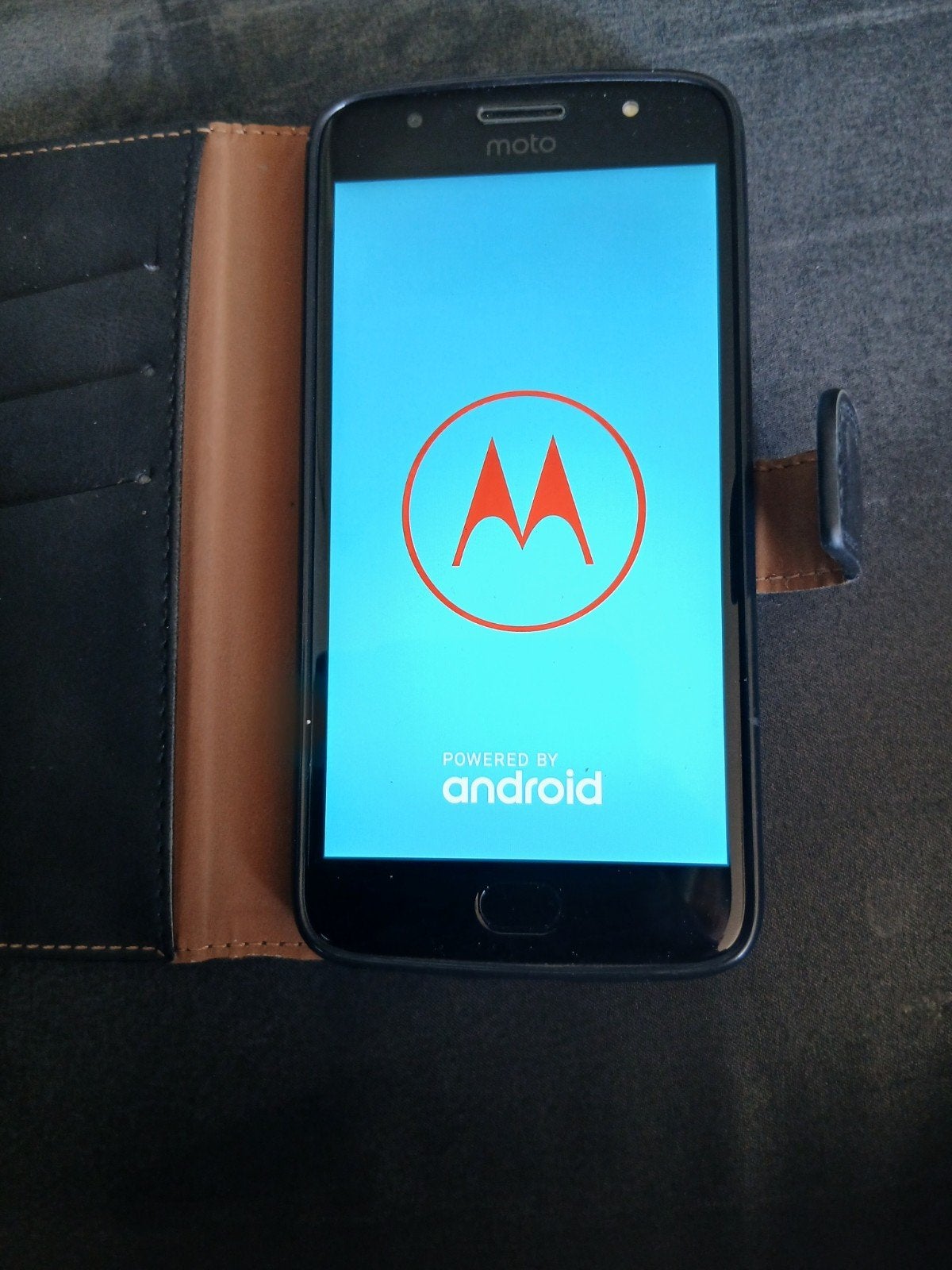 Motorola Moto G5S Plus met hoesje, Gebruikt, Overige modellen, Zwart, Touchscreen