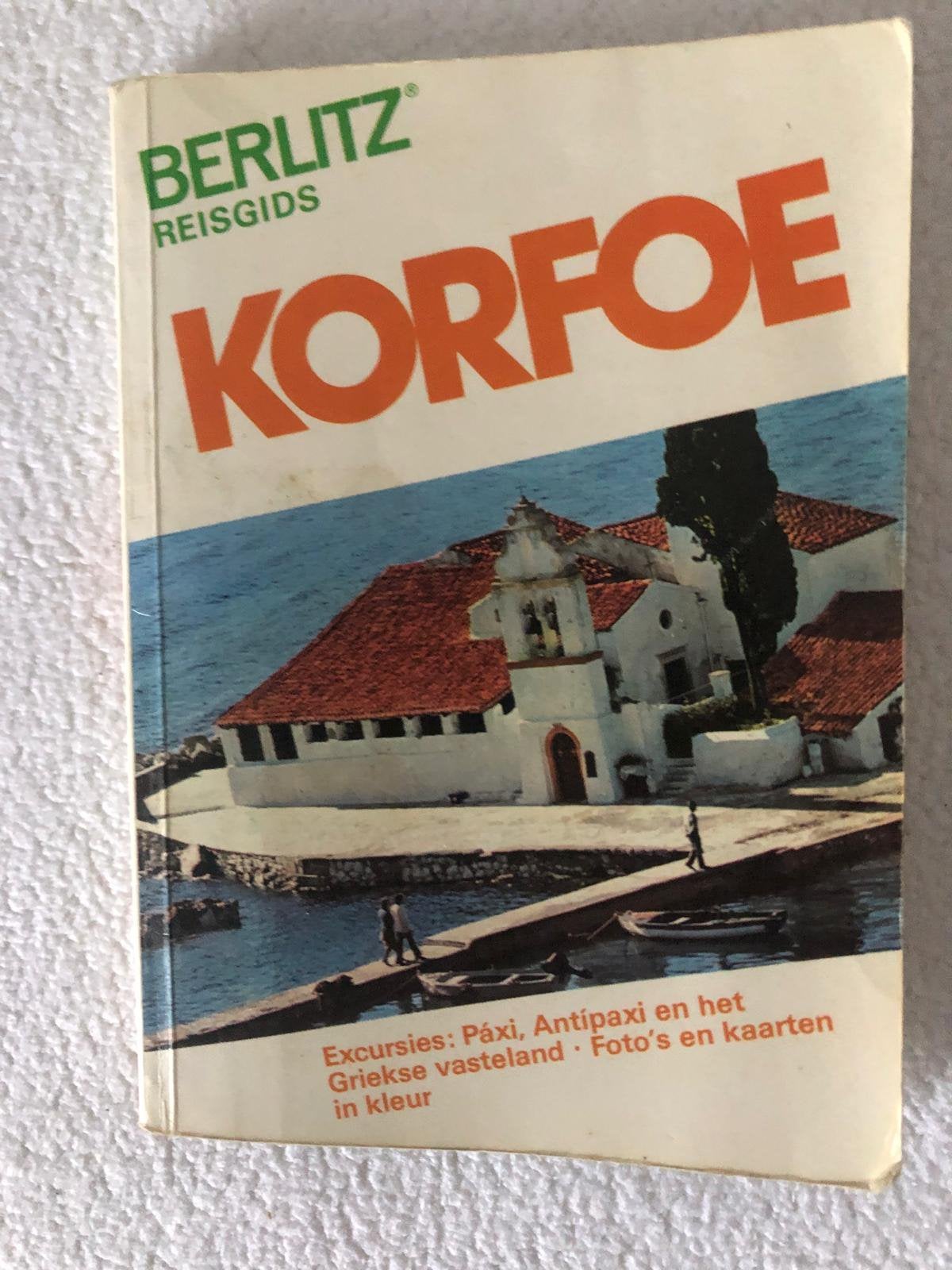 Berlitz reisgids pocketgids Korfoe Corfu, Europa, Ophalen of Verzenden, Reisgids of -boek, Gelezen