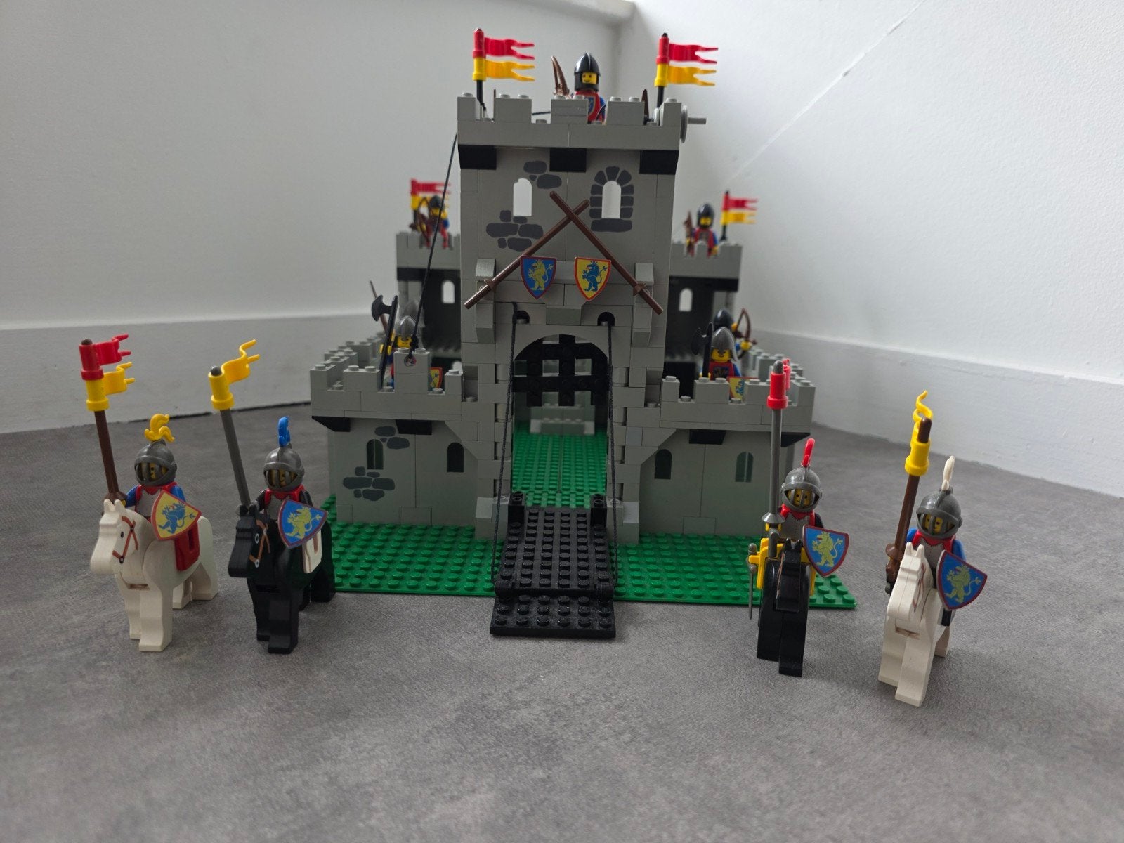 LEGO 6080 King's Castle - Vintage Kasteel met Ridders, Ophalen of Verzenden, Gebruikt, Overige merken
