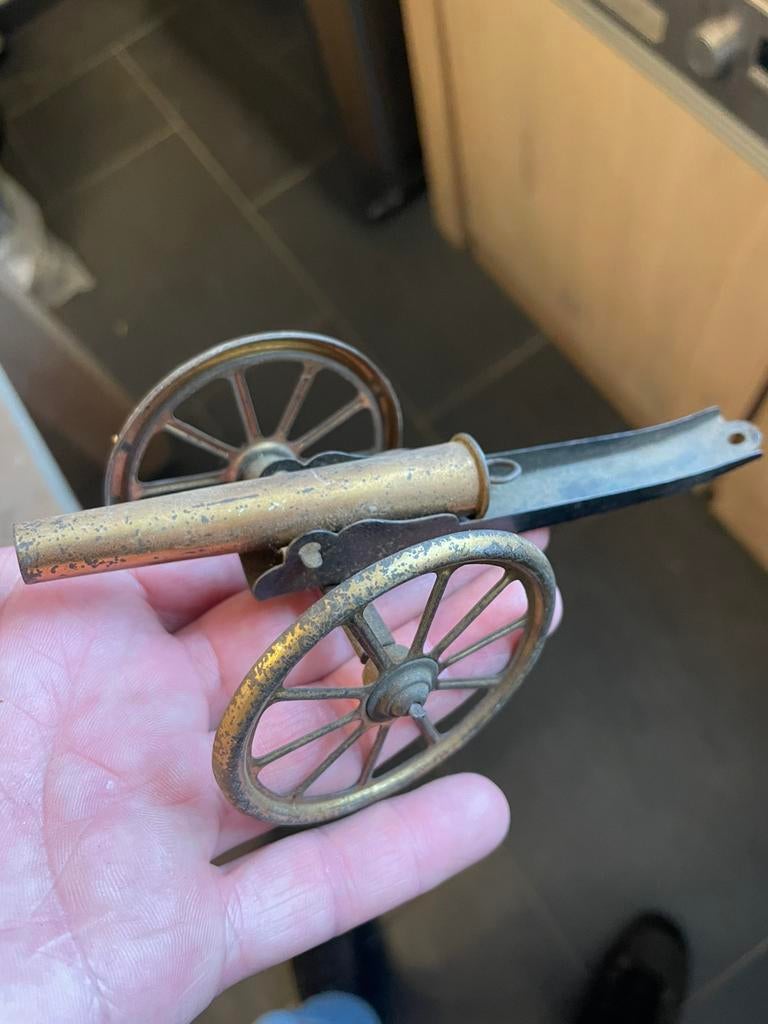 Speelgoed kanon, Ophalen of Verzenden