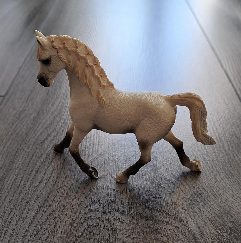 Schleich Horse Club - Arabische merrie 13761, Verzamelen, Speelgoed, Ophalen of Verzenden, Zo goed als nieuw