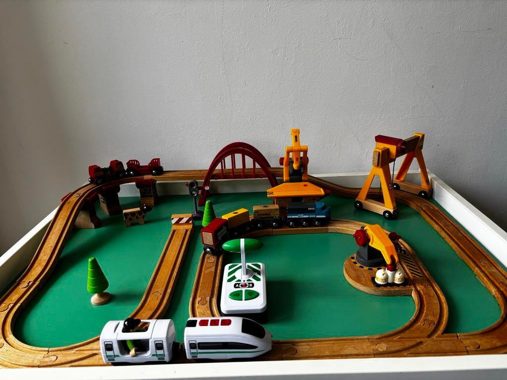 Brio Houten Treinset met Speeltafel en Accessoires, Ophalen, Gebruikt
