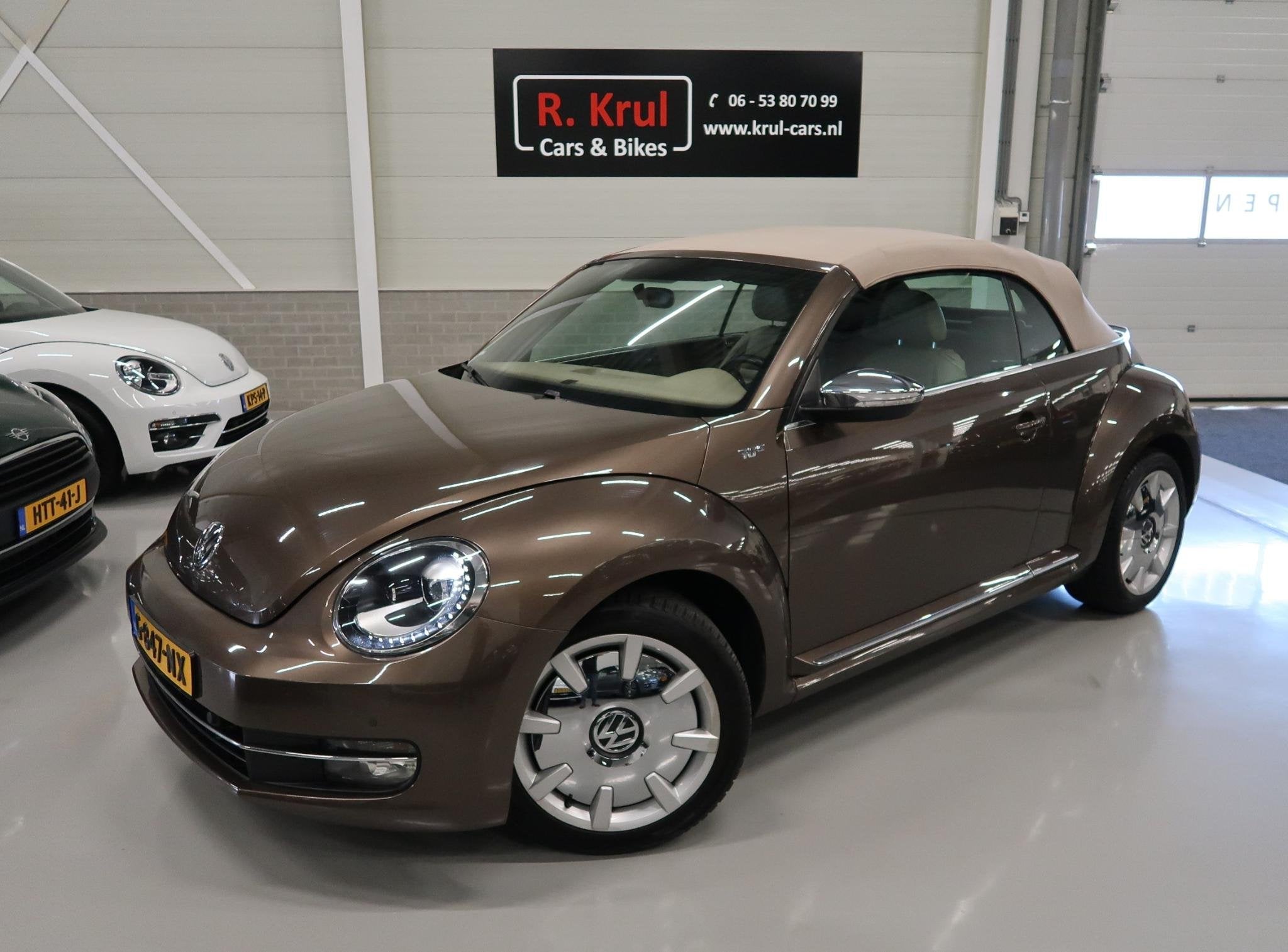 Volkswagen Beetle Cabriolet 1.2 TSI 70's Edition Leer Airco-, Voorwielaandrijving, Euro 5, Gebruikt, 4 cilinders