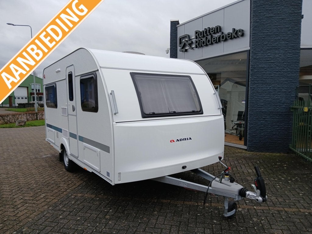 Adria Aviva 422 PY, Caravans en Kamperen, Schokbreker, Bedrijf, Adria, 4 tot 5 meter
