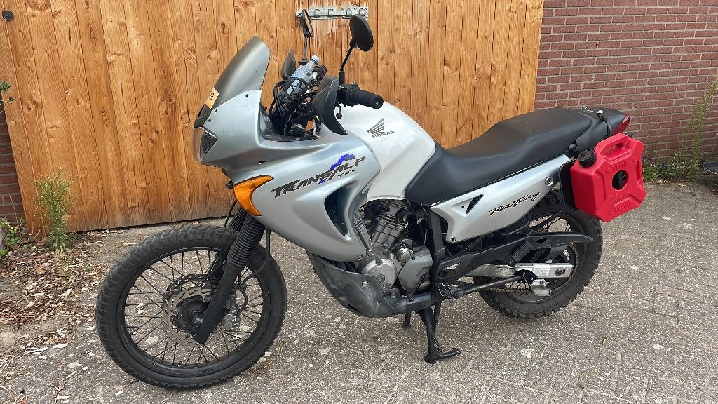 honda Transalp XL650V, 2 cilinders, 648 cc, Motorrijbewijs A, Gebruikt