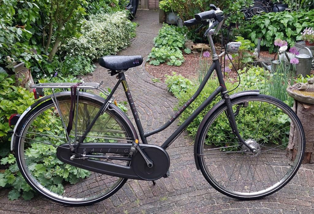 Raleigh society damesfiets met 3 versnellingen, 28 inch, Gebruikt, Versnellingen, 56 cm of meer, Trommelrem