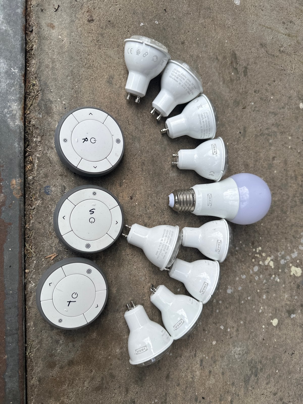 IKEA TRÅDFRI Smart Verlichting Set met Afstandsbedieningen, 30 tot 60 watt, Led-lamp, Gebruikt, Instelbaar wit