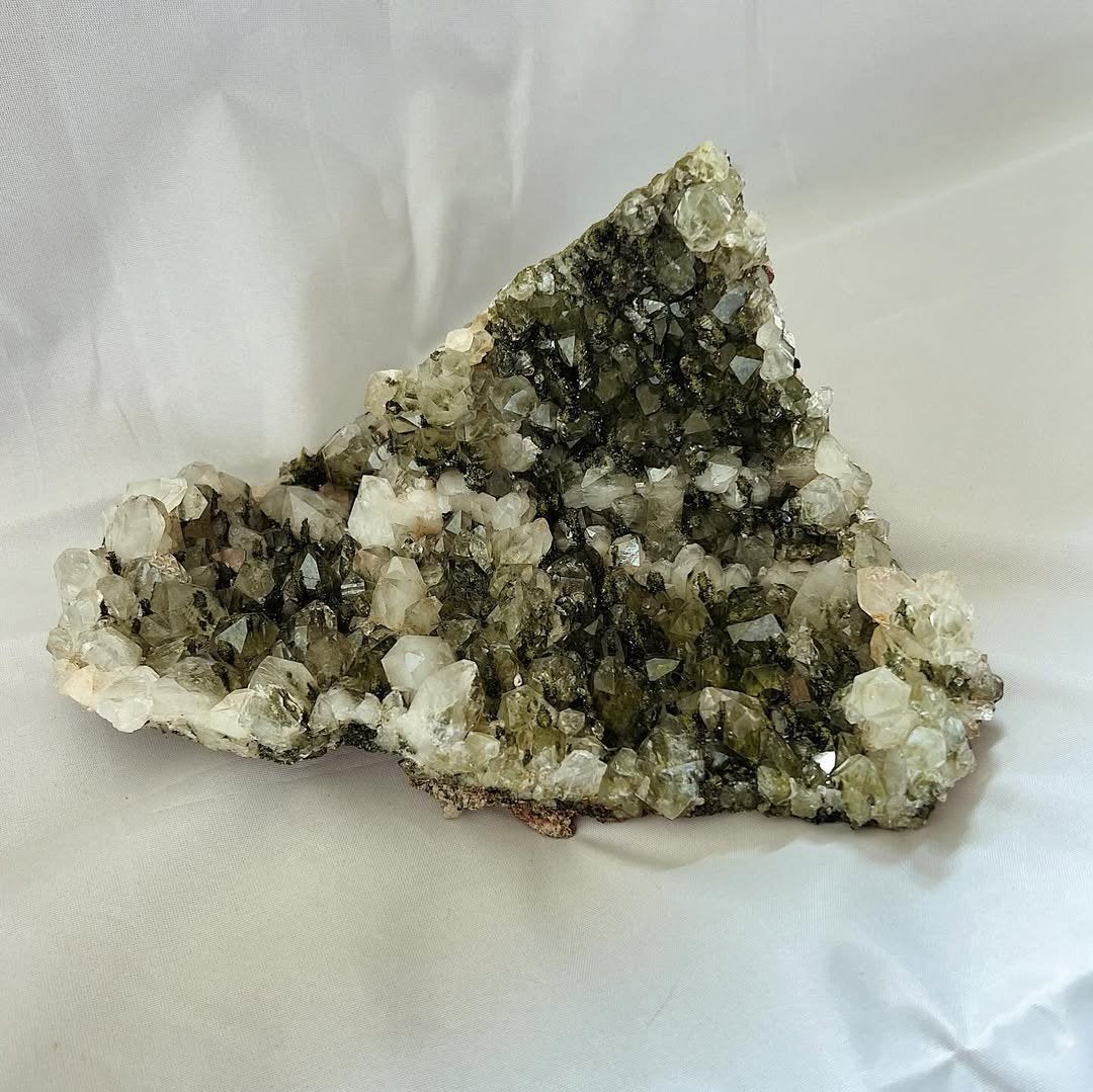 Forest Epidoot Bos Epidoot stukken, Verzamelen, Mineralen en Fossielen, Ophalen of Verzenden, Mineraal