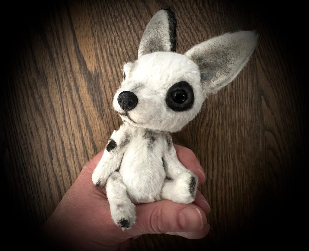 Kleine Chihuahua hond puppy teddybeer handgemaakt beweegbaar, Verzamelen, Beren en Cherished Teddies, Nieuw, Stoffen beer, Overige merken