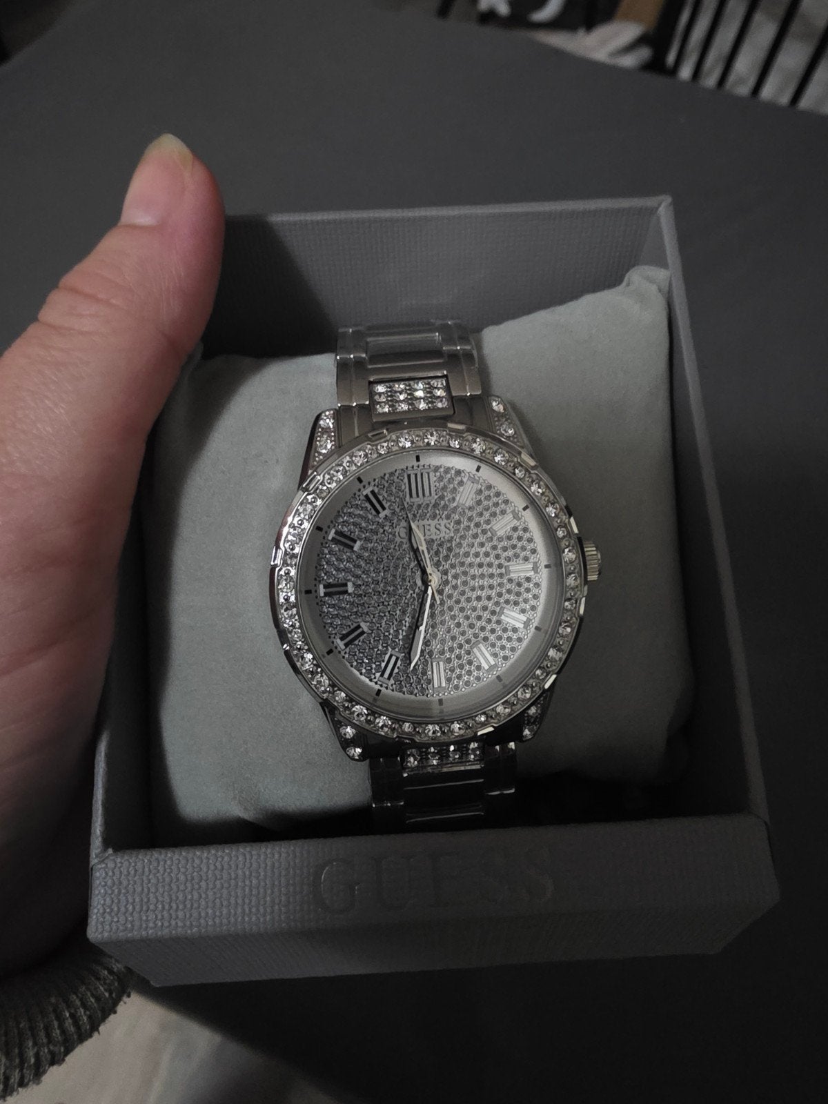 Guess Horloge Dames Zilverkleurig met Strass, Guess, Polshorloge, Overige materialen, Nieuw