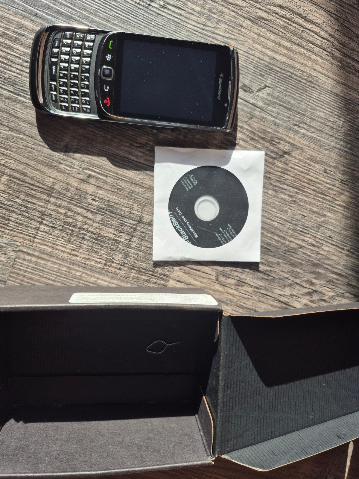 BlackBerry Torch 9800 - Gebruikt met accessoires, Ophalen, Gebruikt, Zwart, Touchscreen