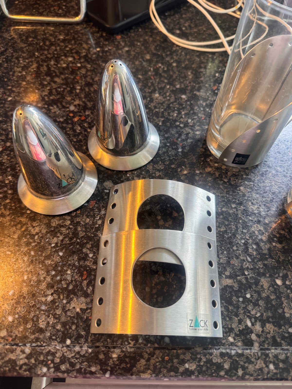 Zack RVS theeglazen, eierdoppen en peper/zout set, Huis en Inrichting, Keuken | Servies, Gebruikt, Overige typen, Overige materialen