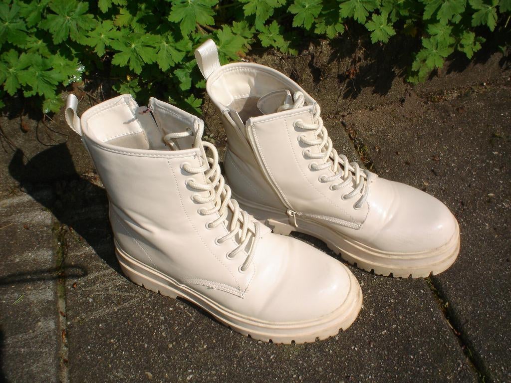 Wandelschoenen -Wit -maat 39, Ophalen of Verzenden, Zo goed als nieuw, Wit, Wandelschoenen