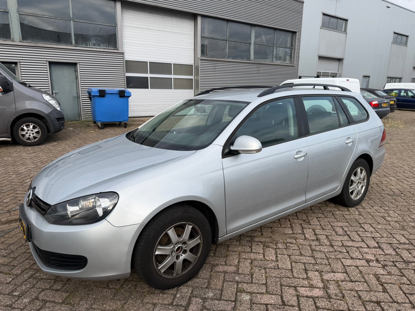 Volkswagen Golf 1.6 TDI 77KW Variant 2012 Grijs, Voorwielaandrijving, Golf, 154 €/maand, 104 pk