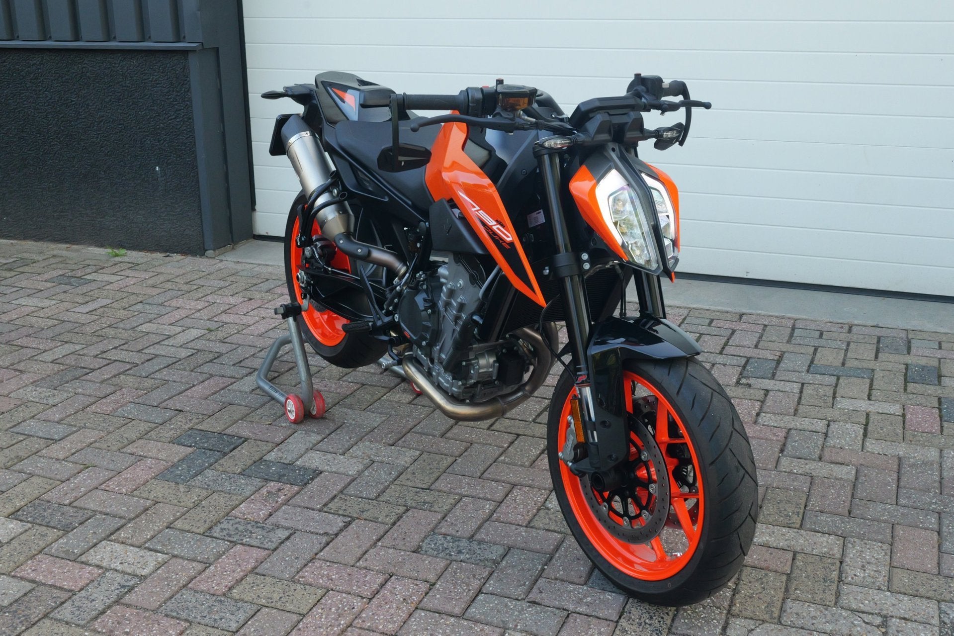 KTM 790 Duke Nieuwstaat|1e EIG|4830km|LeoVince, Motoren, Motoren | KTM, Bedrijf, Meer dan 35 kW, Traction Control, 799 cc