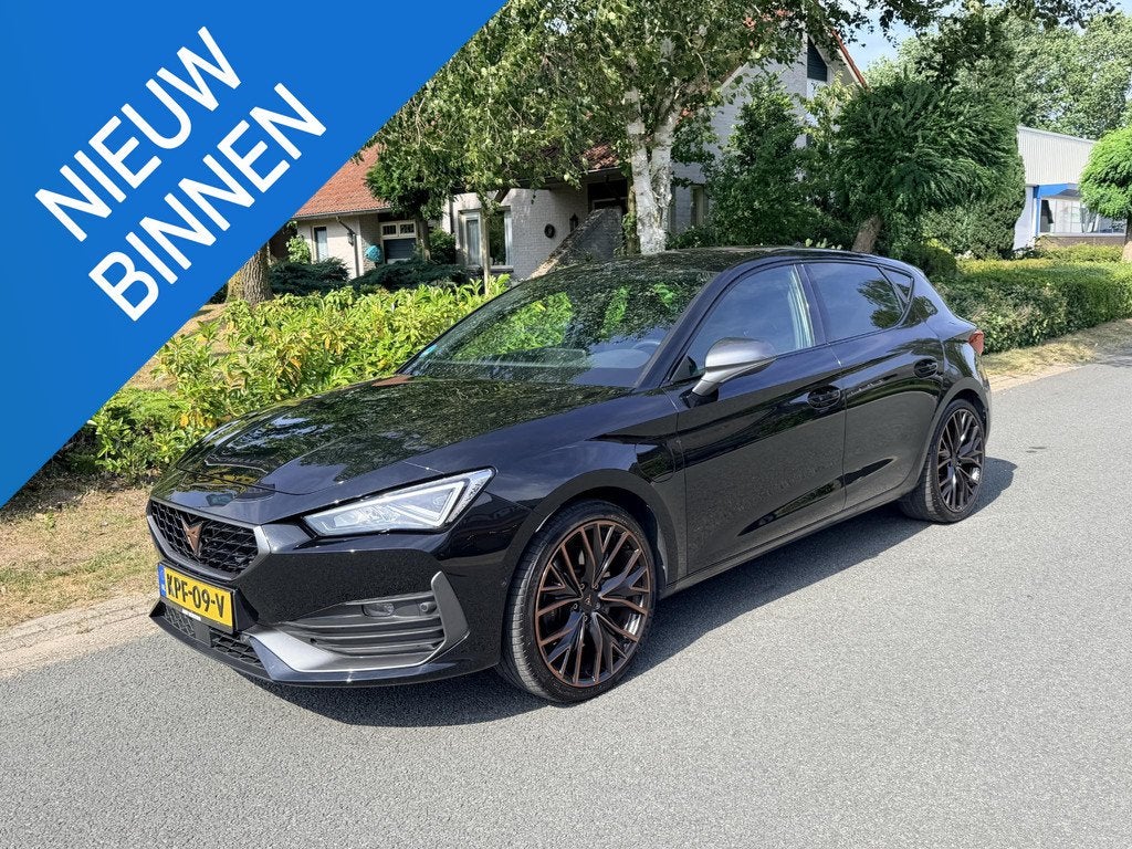 CUPRA Leon 1.4 e-Hybrid VZ 245PK LED•ACC•1e Eig, Auto's, Cupra, Stof, Gebruikt, Euro 6, 4 cilinders