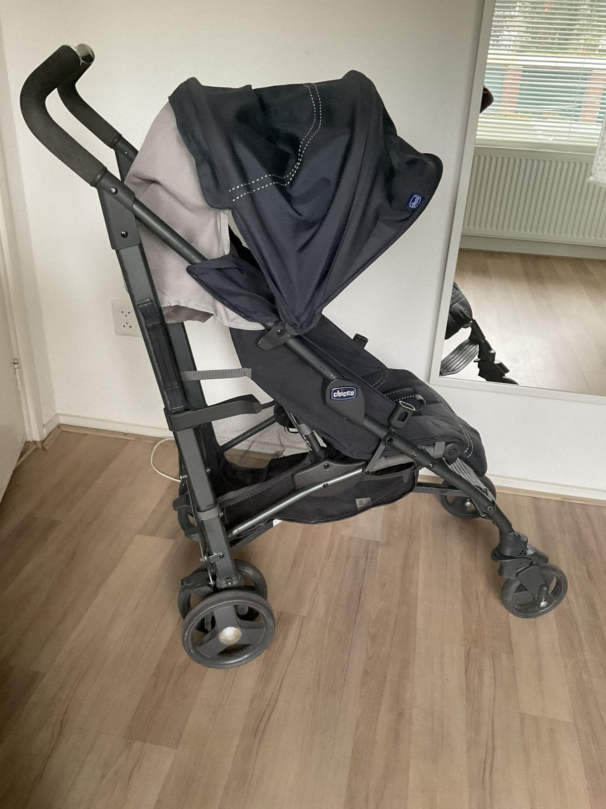Nette inklapbare buggy, Kinderen en Baby's, Ophalen, Zo goed als nieuw, Verstelbare rugleuning