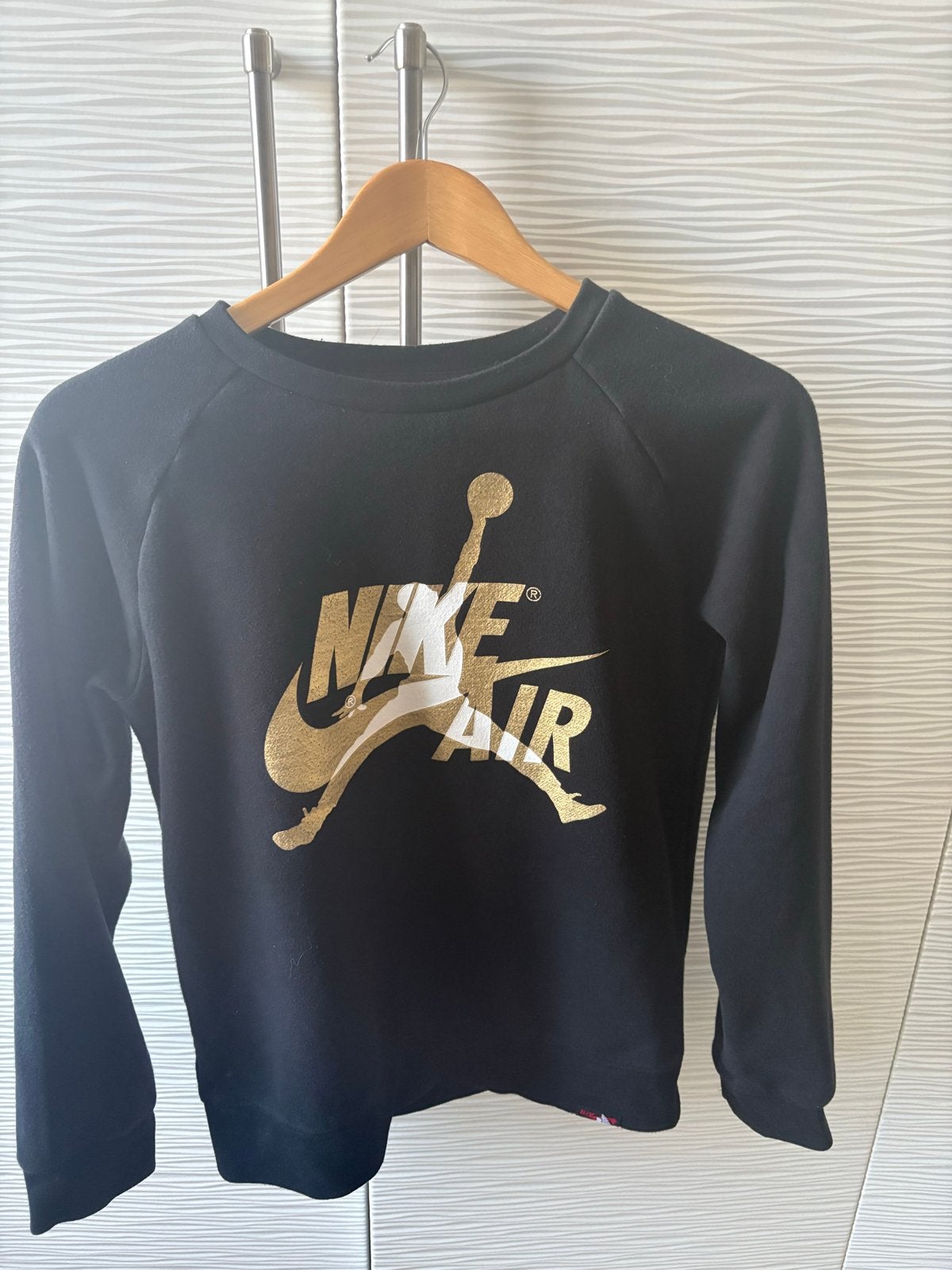 Nike Air Jordan trainingspak zwart goud maat 152-158, Ophalen of Verzenden, Zo goed als nieuw, Jongen of Meisje, Setje