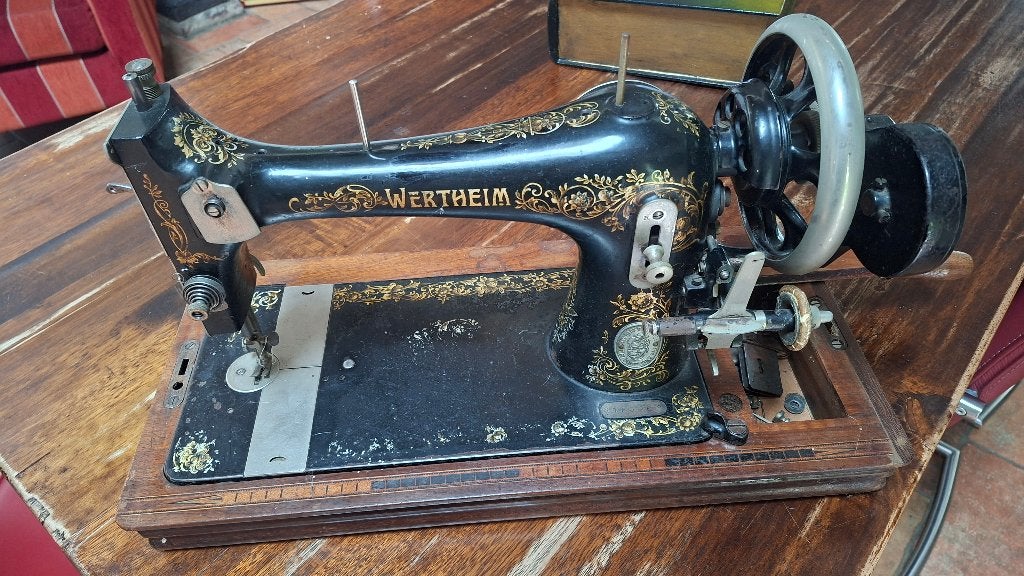 Wertheim naaimachine, Ophalen of Verzenden