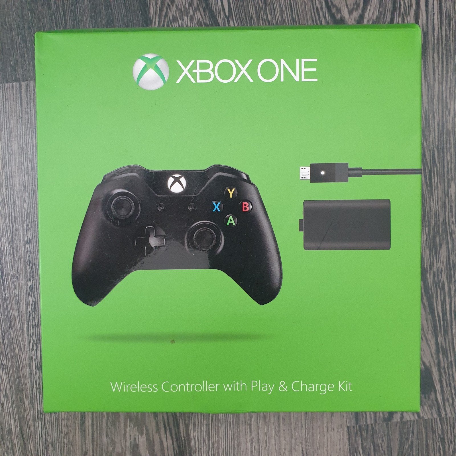 Lege doos Xbox One Wireless Controller Play & Charge Kit, Gebruikt, Microsoft, Xbox, Ophalen of Verzenden