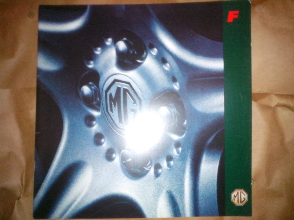 MGF brochure folder, 1996/1997 Frankrijk of 1998 Duitsland, Ophalen of Verzenden, Zo goed als nieuw, Overige merken