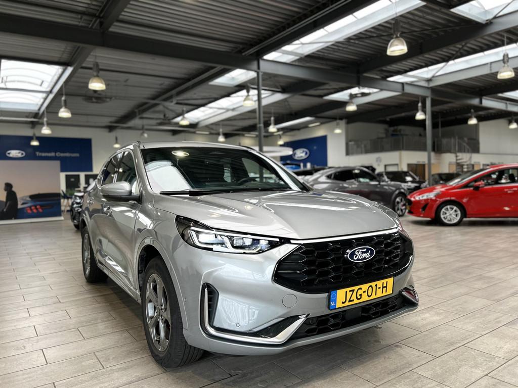 Ford Kuga 2.5 PHEV 243 pk ST-Line X | Trekhaak I AGR stoelen, Gebruikt, Zwart, 4 cilinders, Bedrijf