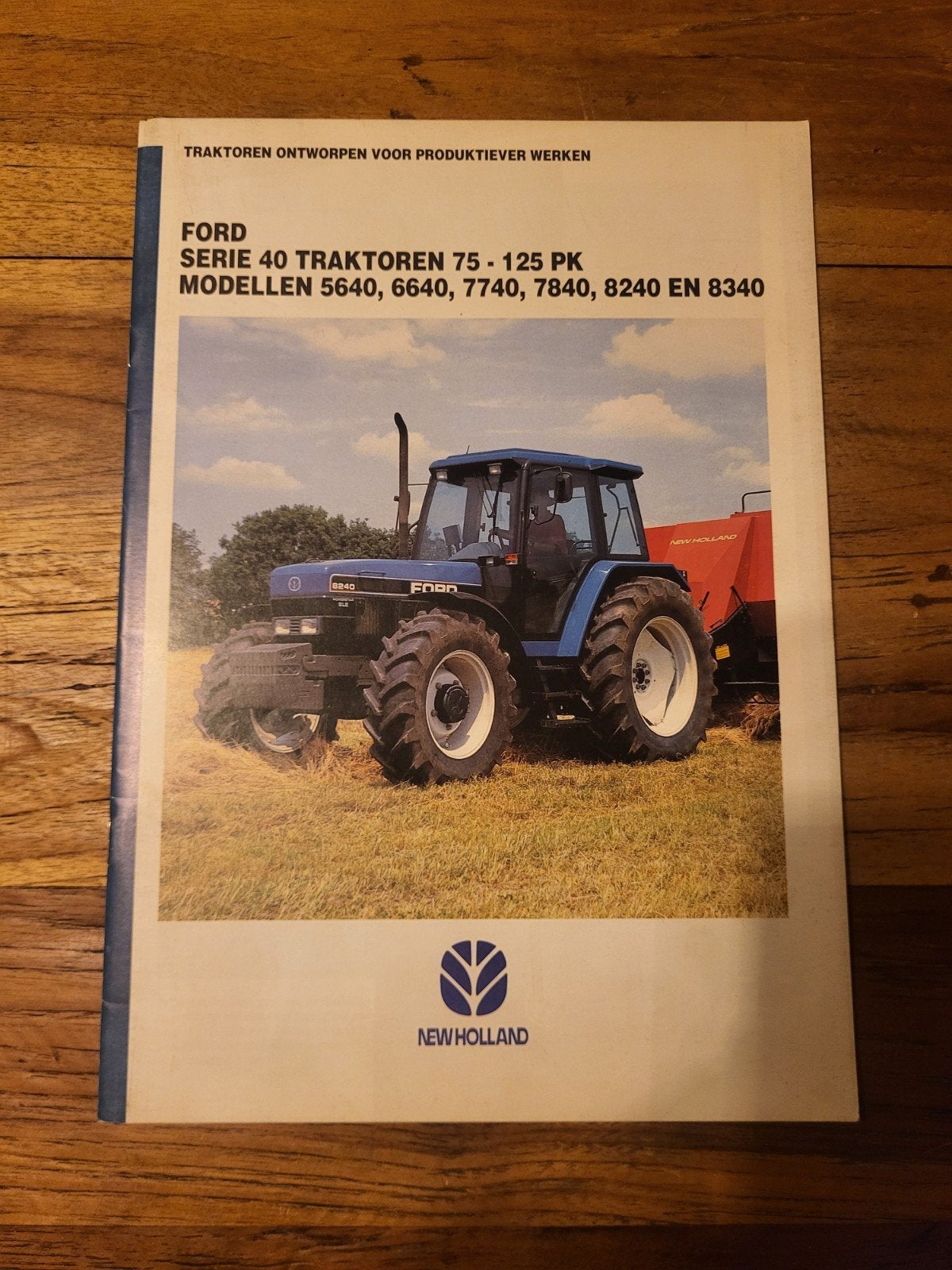 tractor folder Ford serie 40 traktoren, Boeken, Ophalen of Verzenden