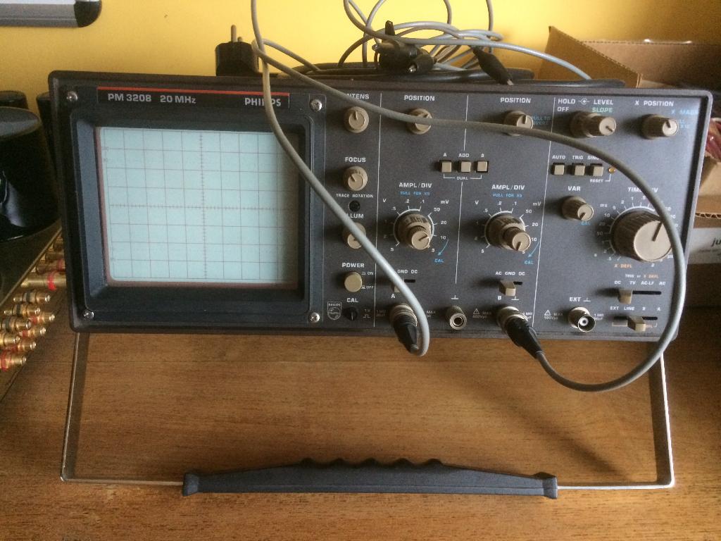 Philips PM3208 Oscilloscope, Ophalen, Gebruikt, Elektriciteit