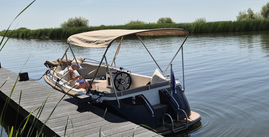 Primeur 570 tender met Vetus 16Pk, Ophalen, 16 pk, Tender, Binnenboordmotor