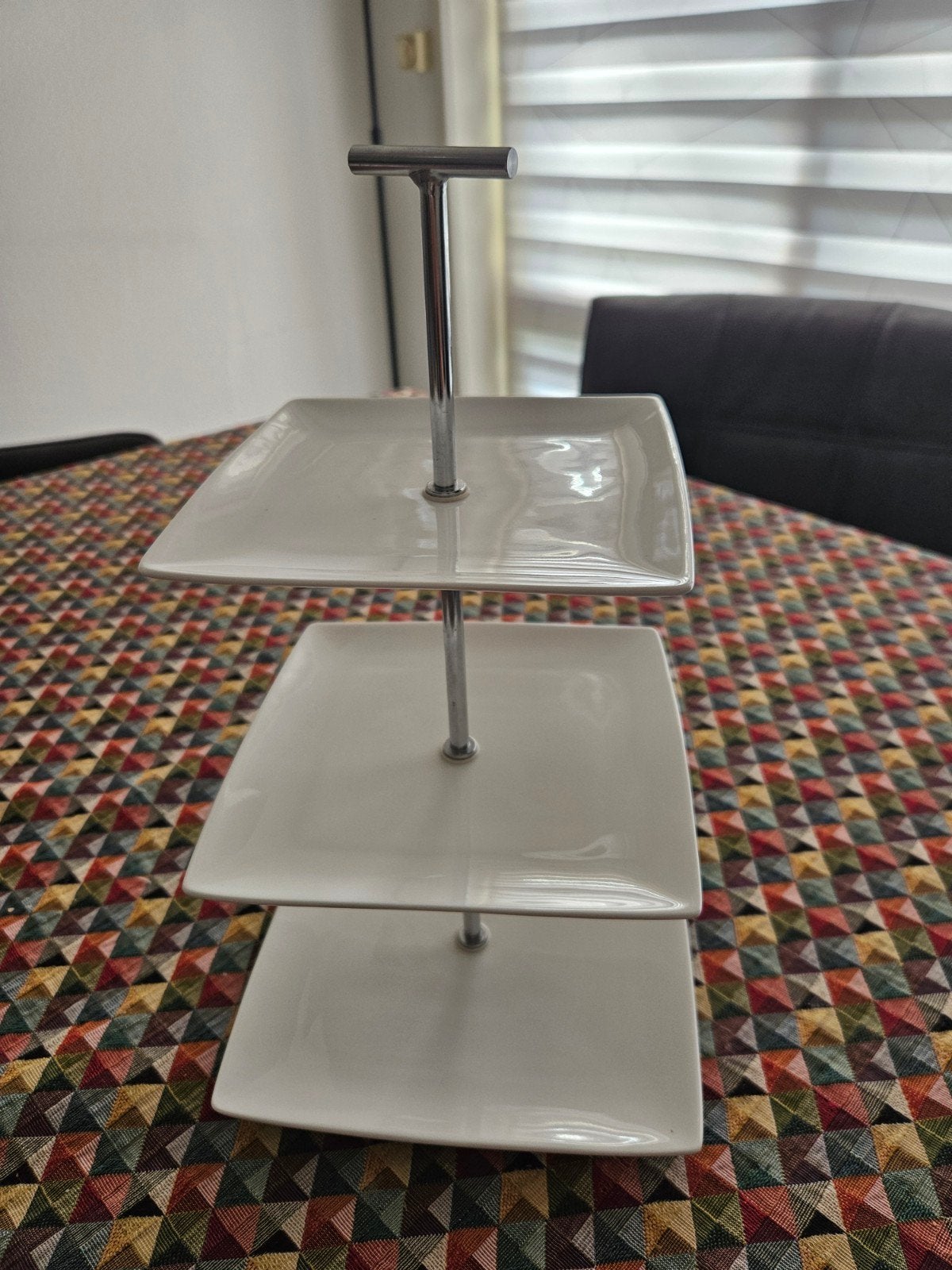 Yong Etagere 3-laags - Extra Sterk New Bone China, Overige merken, Verzenden, Overige typen, Zo goed als nieuw