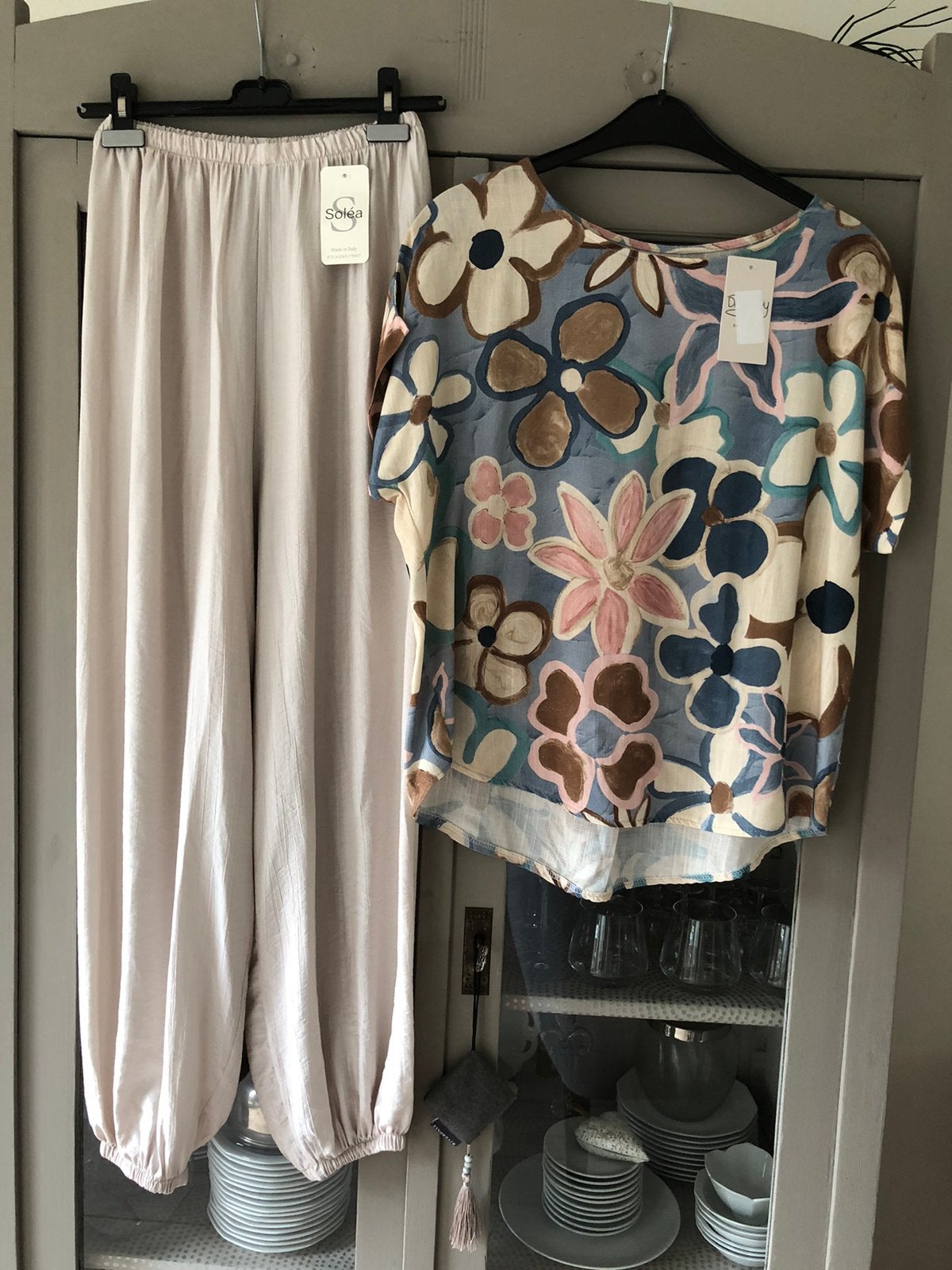 Mooi zomers setje, Kleding | Dames, Blouses en Tunieken, Maat 38/40 (M), Beige, Nieuw, Ophalen of Verzenden