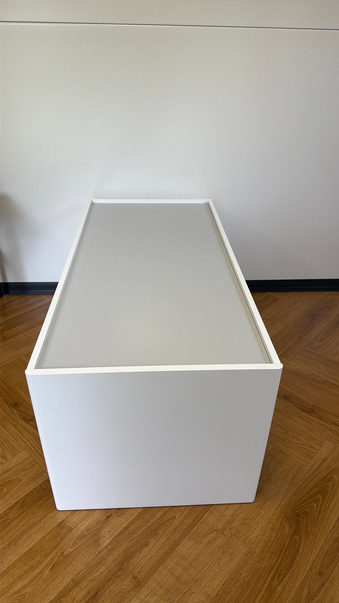 Dundra Ikea Speeltafel met opberglade - Zo goed als nieuw, Huis en Inrichting, Ophalen, Zo goed als nieuw, Wit