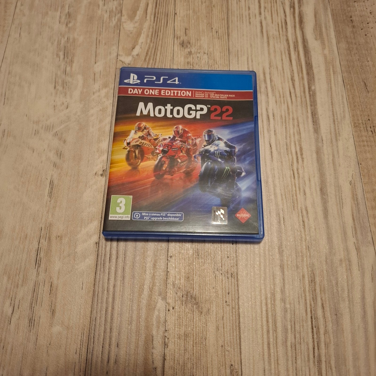 MotoGP 22 PS4 - oud maar weinig gebruikt en werkt perfect, Ophalen, Online, 1 speler, Racen en Vliegen
