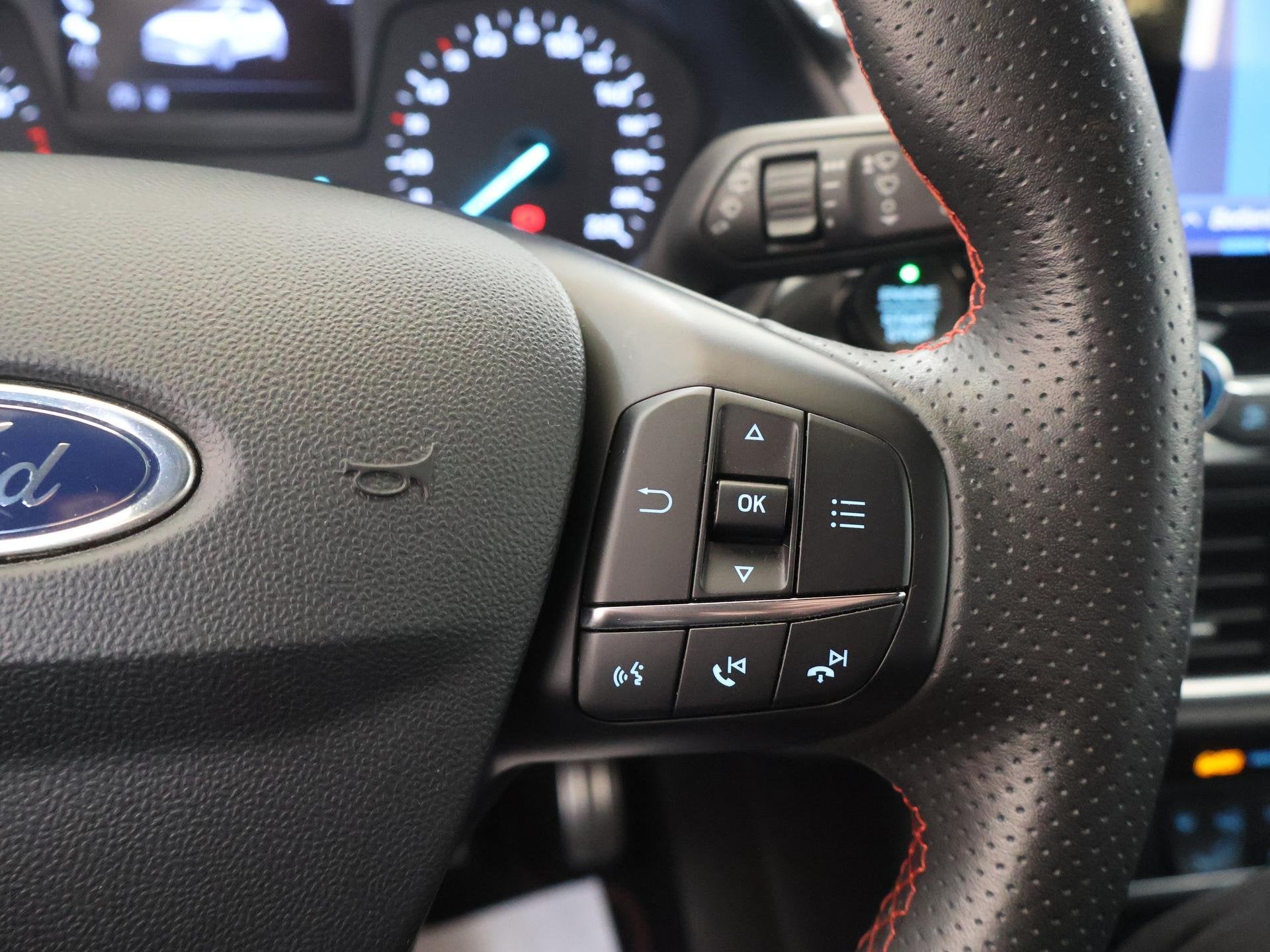 Foto 29 van Ford Fiesta 1.0 EcoBoost ST-Line | Navigatie | Climate Contr