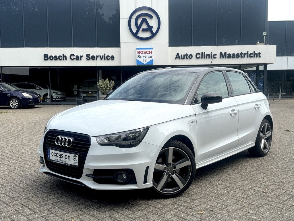 Audi A1 Sportback 1.4 TFSI ADMIRED S-LINE / NAVI / 5-DRS /, Auto's, Audi, Voorwielaandrijving, Automatische klimaatregeling, Stof