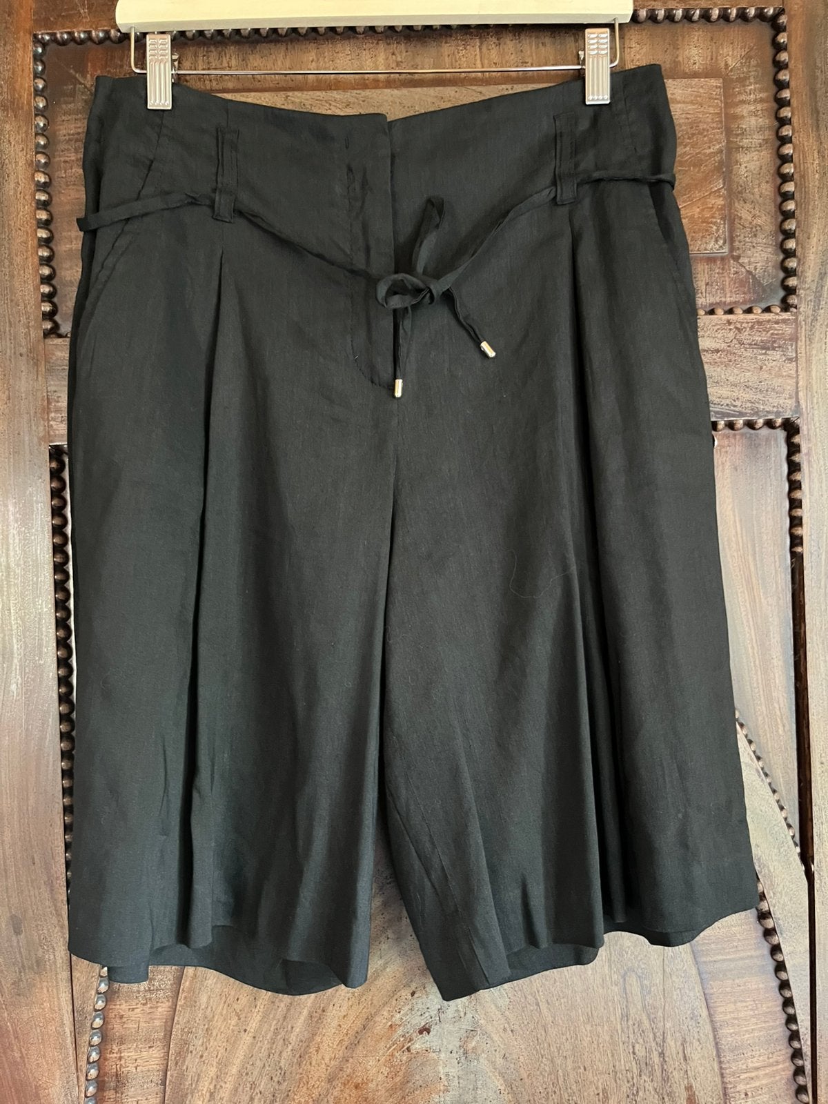 Zwarte korte broek van MarcCain, Maat 38/40 (M), Kort, Verzenden, Zwart