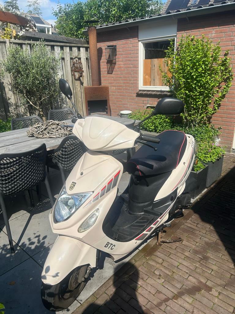BTC City Scooter - Betrouwbaar en Zuinig, Ophalen, Gebruikt, Maximaal 45 km/u, 0 versnellingen