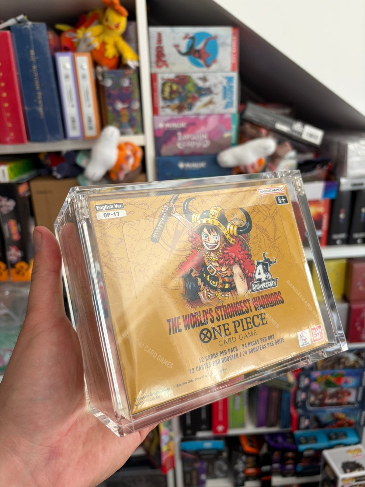 One Piece OP-17  Booster Box Acrylic Acryl Case Magnetic UV, Ophalen of Verzenden, Zo goed als nieuw, Boosterbox