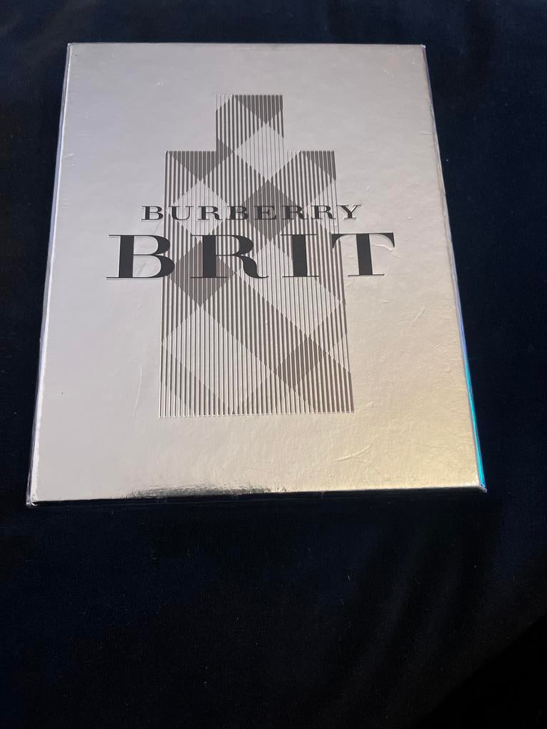 Burberry Brit Travel Collection (Discontinued), Ophalen of Verzenden, Nieuw