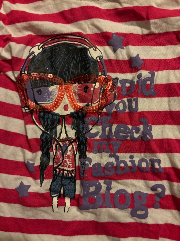 Roze wit shirt Pebble Stone in maat 110, Ophalen, Zo goed als nieuw, Meisje, Shirt of Longsleeve