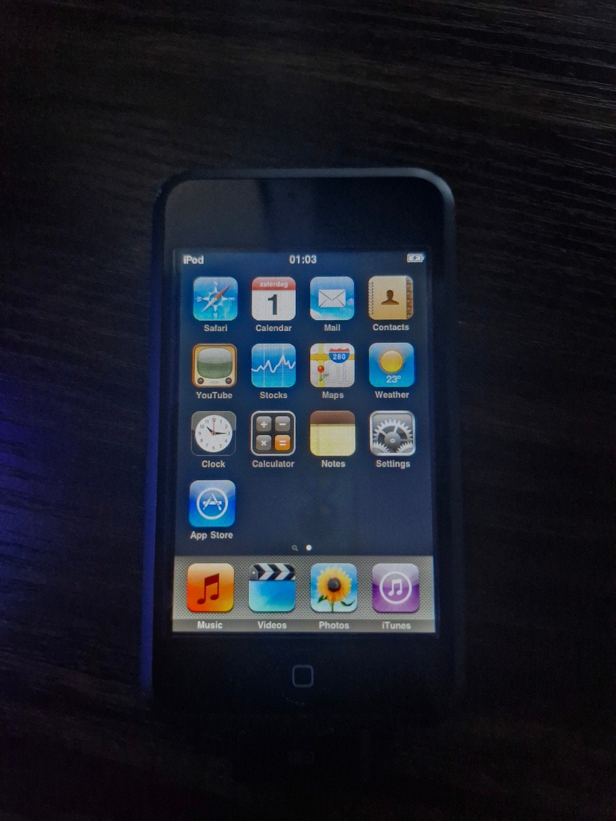 Apple iPod Touch Gen1 (16GB), Gebruikt, Touch, Zwart, Ophalen of Verzenden