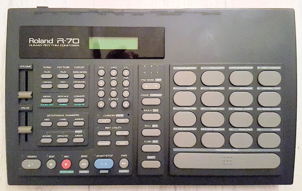 Roland R70 intelligente drumcomputer, Muziek en Instrumenten, Drumcomputers, Gebruikt, Roland, Ophalen of Verzenden