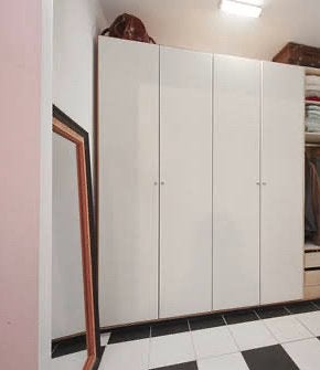 Grote Bulthaup linnenkast met hang- en leggedeelte, Ophalen, Met plank(en), Gebruikt, 200 cm of meer